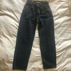 Levi's Women's Dad Jean in "Rad Dad" black, size 25